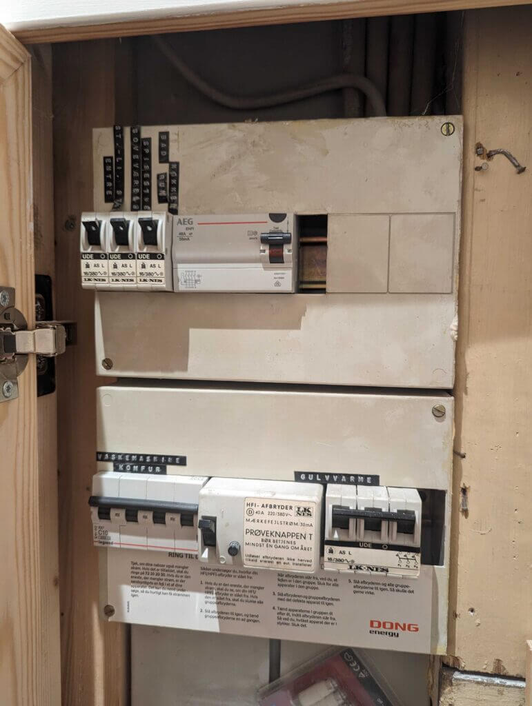 Real byg og service - entreprenør og elektrikerarbejde